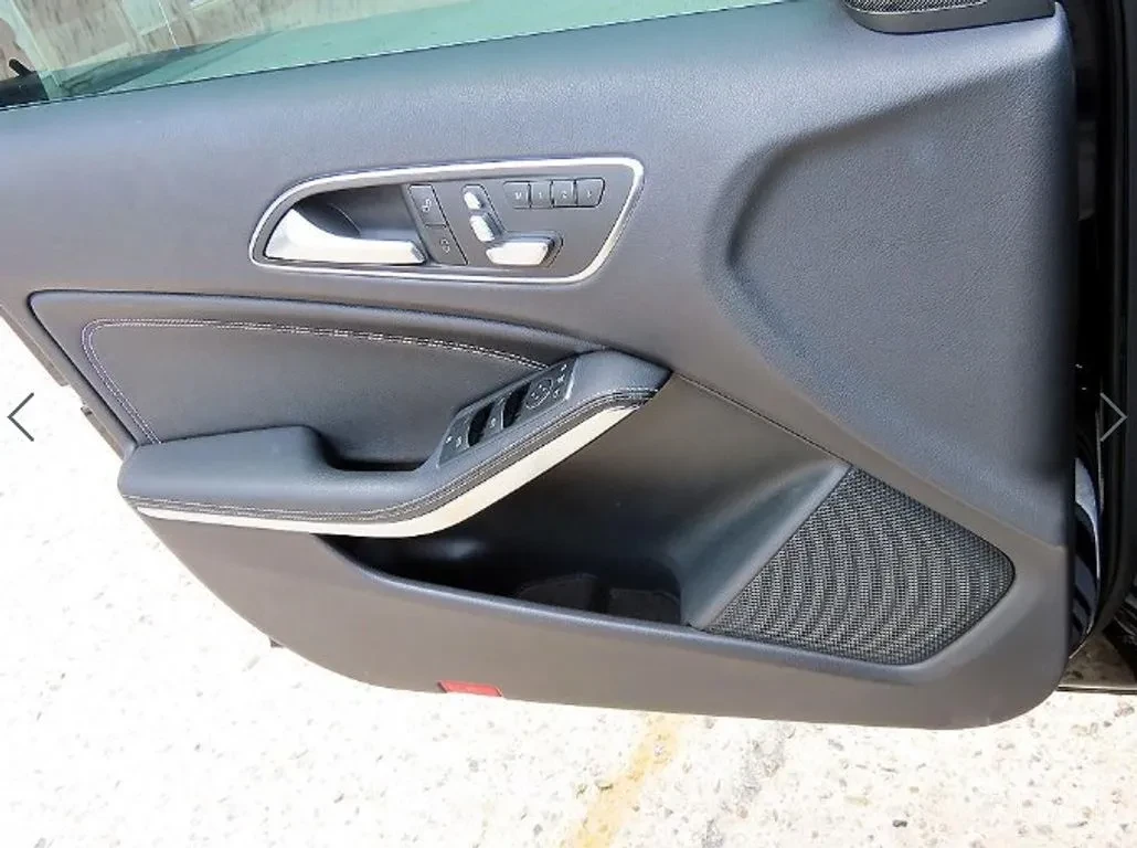 Mercedes-Benz A 200 1.6T* 7AT* PANO* КАМЕРА* ПОДГРЕВ, снимка 15 - Автомобили и джипове - 56216882