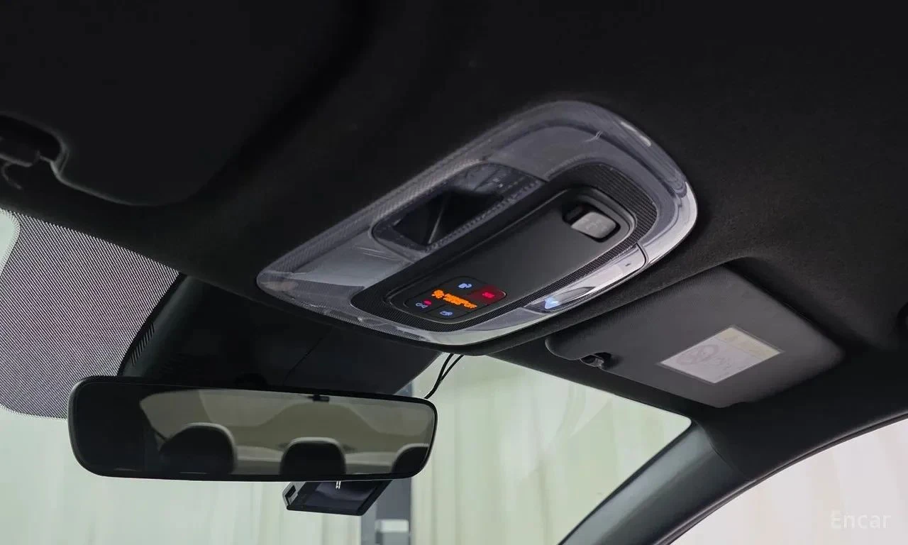 Hyundai Elantra, снимка 15 - Автомобили и джипове - 56711658