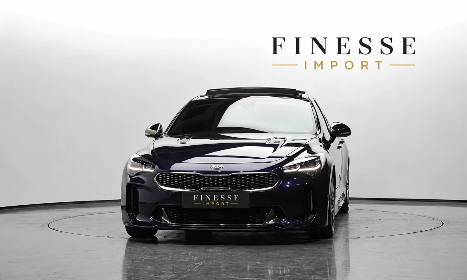 Kia Stinger Подгрев-Обдухване-Панорама-Подгр.волан, снимка 4 - Автомобили и джипове - 56736612