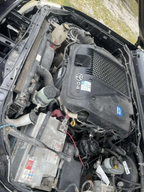 Toyota Hilux 2.5D4D 144к.с. на части, снимка 7