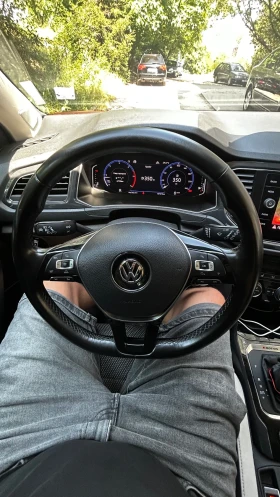 Обява за продажба на VW T-Roc ~40 000 лв. - изображение 4