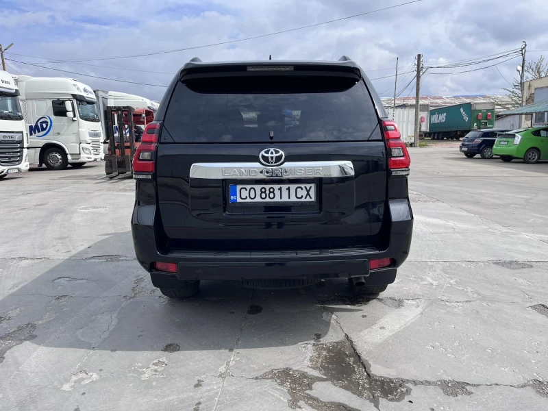 Toyota Land cruiser, снимка 6 - Автомобили и джипове - 47208569