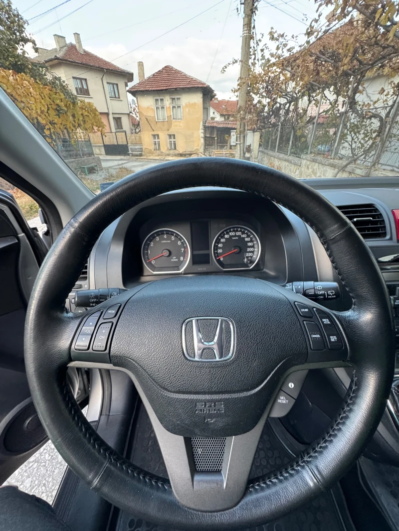 Honda Cr-v 2.0 Газ, снимка 8 - Автомобили и джипове - 47921956