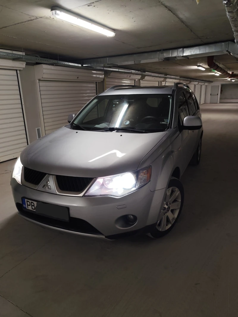 Mitsubishi Outlander Нави, камера, подгрев, KEYLESS, снимка 3 - Автомобили и джипове - 49421578