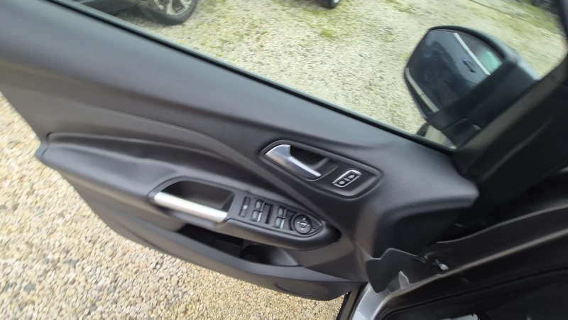 Ford Kuga 2.0TDCI 4X4 TITANIUM PLUS 180ХИЛ.100%!ВИДЕО ЛИЗИНГ, снимка 16 - Автомобили и джипове - 53222266