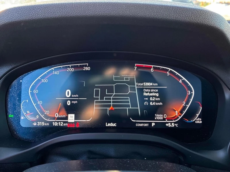 BMW X3  xDrive30i /CARFAX /LED/DIS/PANO, снимка 8 - Автомобили и джипове - 53376778