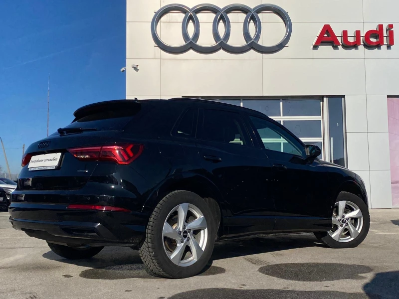 Audi Q3 35 TDI, снимка 4 - Автомобили и джипове - 53410276