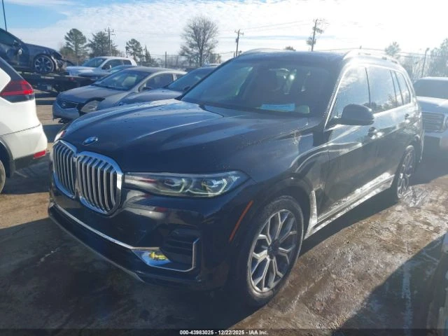 BMW X7 xDrive 40I - изображение 2