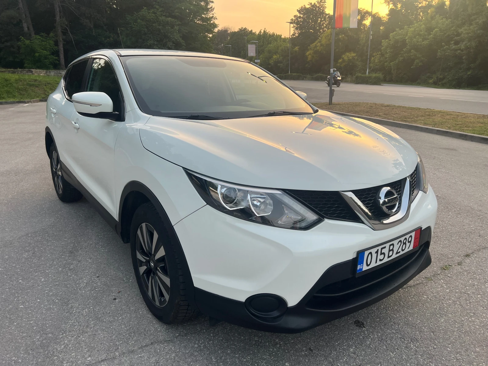 Nissan Qashqai 1.5 dci 110 к.с. - изображение 8