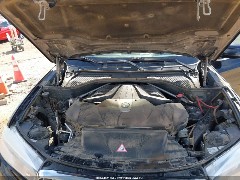 BMW X5 4.4L V-8 DI, DOHC, VVT, TURBO, 445HP All Wheel | Mobile.bg � ����������� 10