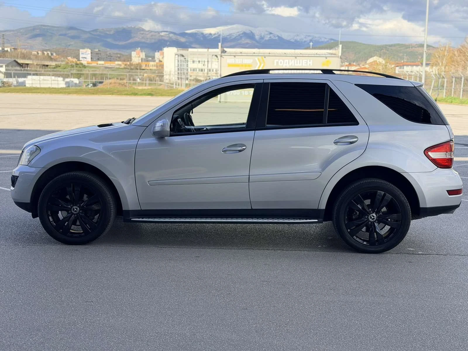 Mercedes-Benz ML 320 face/full/сервизна история, снимка 3 - Автомобили и джипове - 54152380