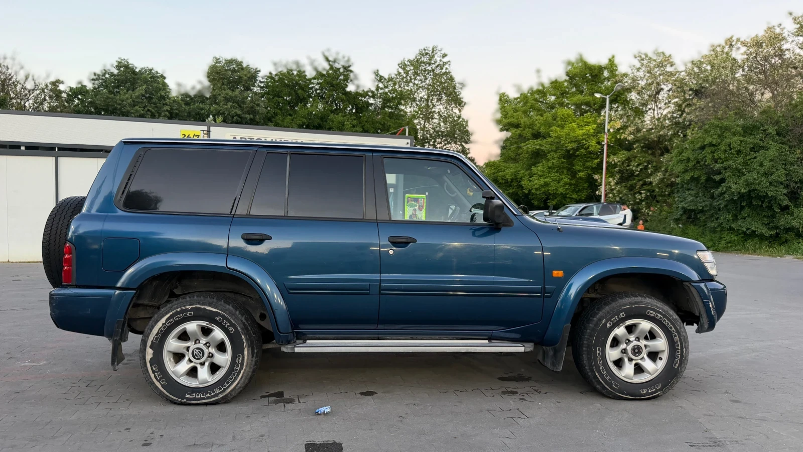Nissan Patrol, снимка 5 - Автомобили и джипове - 54683947