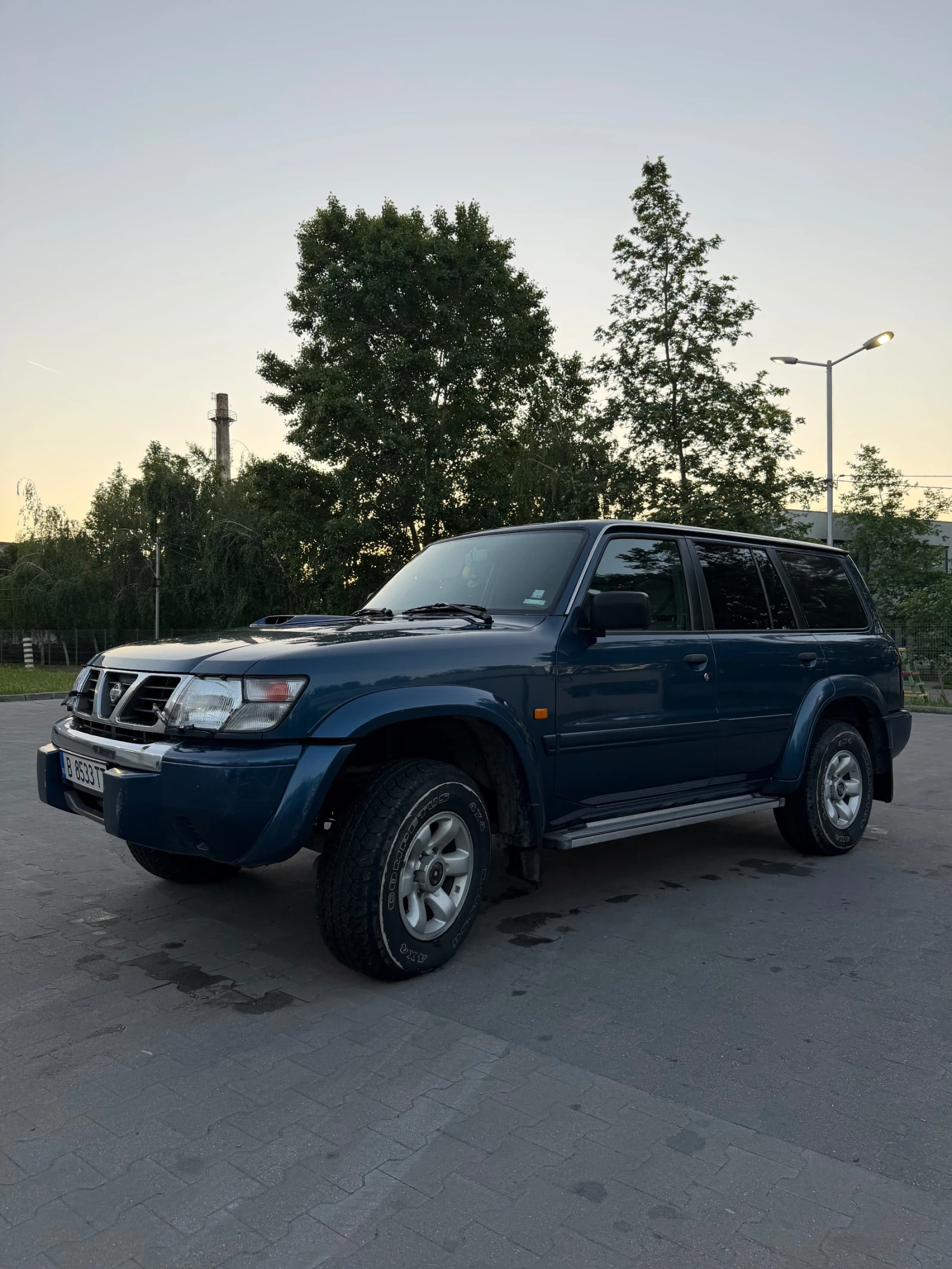Nissan Patrol, снимка 2 - Автомобили и джипове - 54683947