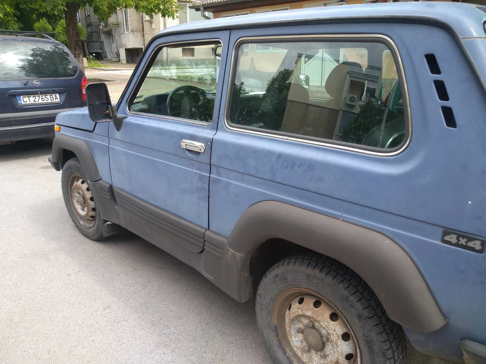 Lada Niva, снимка 4 - Автомобили и джипове - 54825119