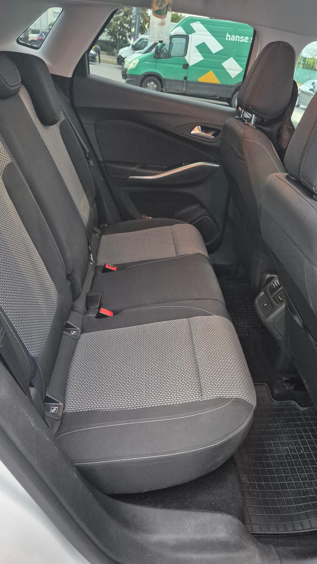 Opel Grandland X 1.5, снимка 6 - Автомобили и джипове - 54891519