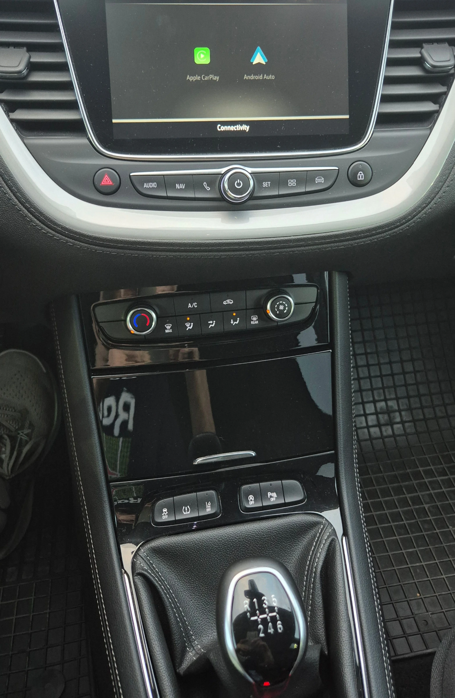 Opel Grandland X 1.5, снимка 8 - Автомобили и джипове - 54891519