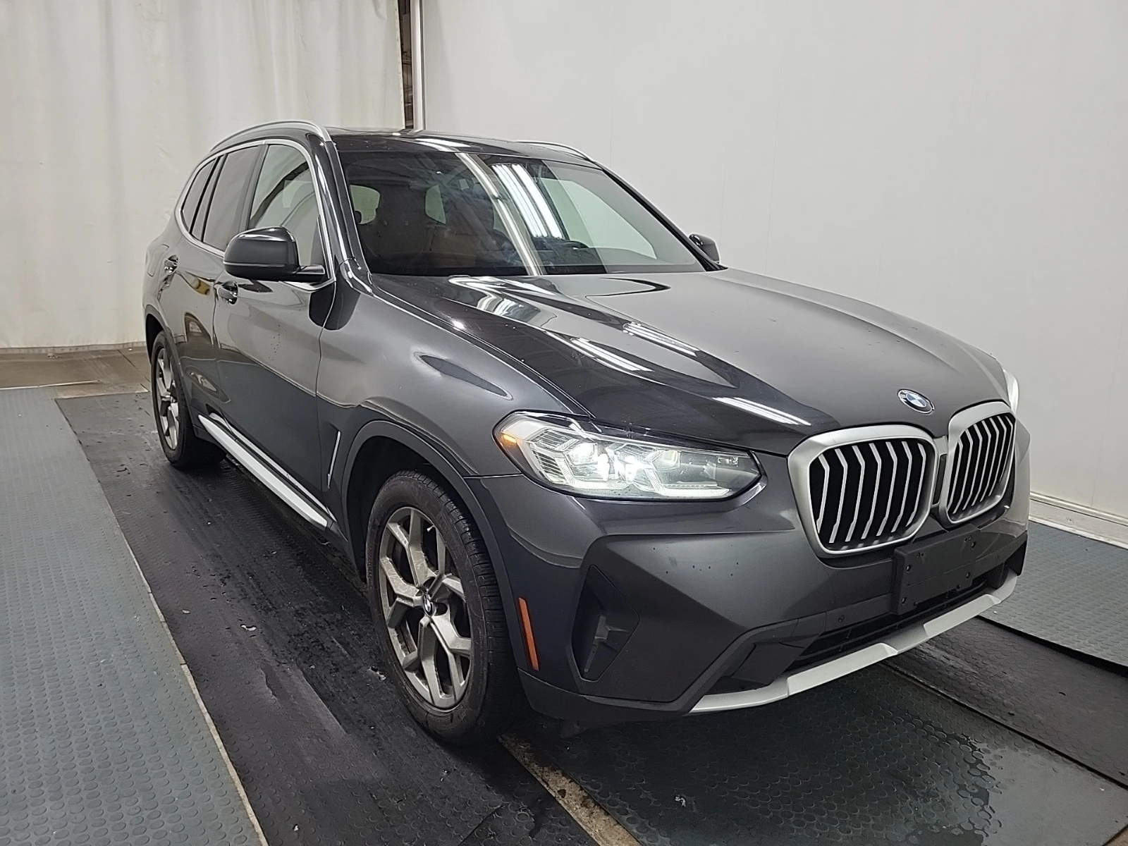 BMW X3 xDrive / Keyless Go / Navigation / Memory  | Mobile.bg � ����������� 3