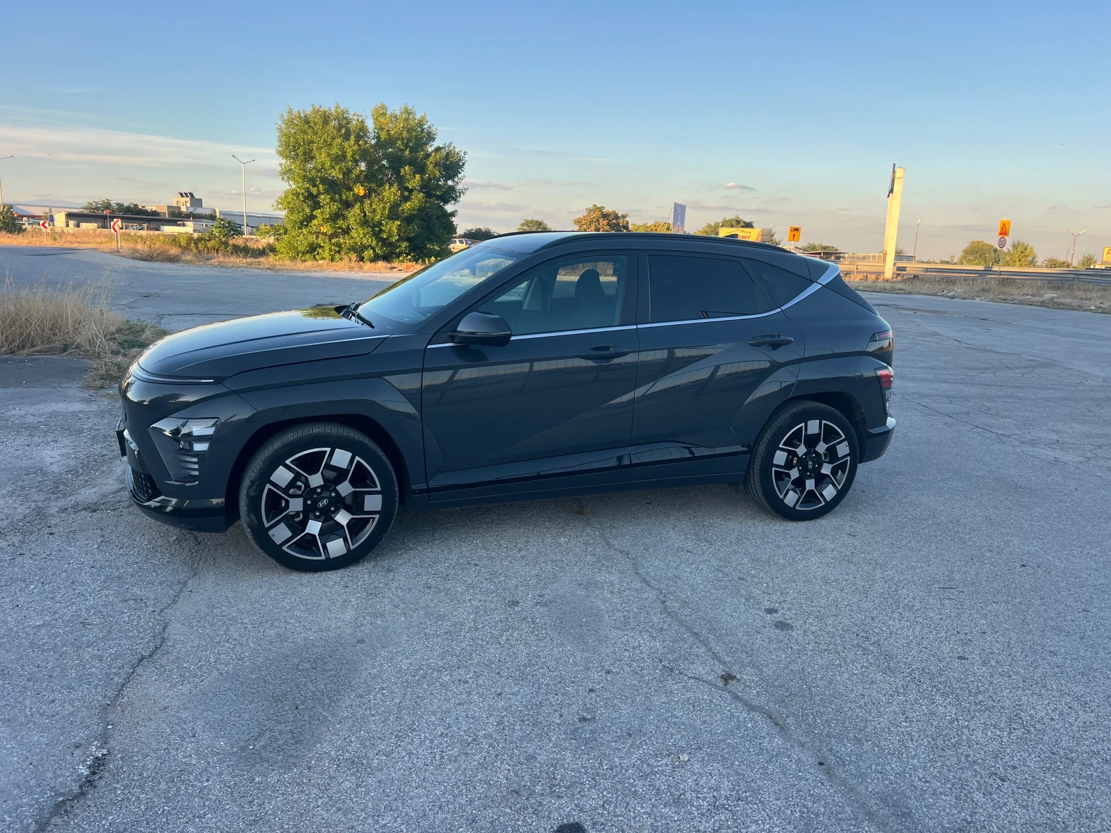 Hyundai Kona, снимка 2 - Автомобили и джипове - 56075341