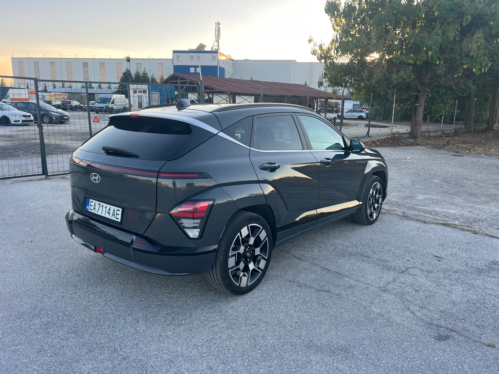 Hyundai Kona, снимка 7 - Автомобили и джипове - 56075341