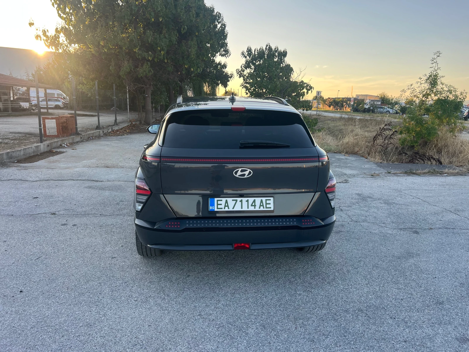 Hyundai Kona, снимка 5 - Автомобили и джипове - 56075341