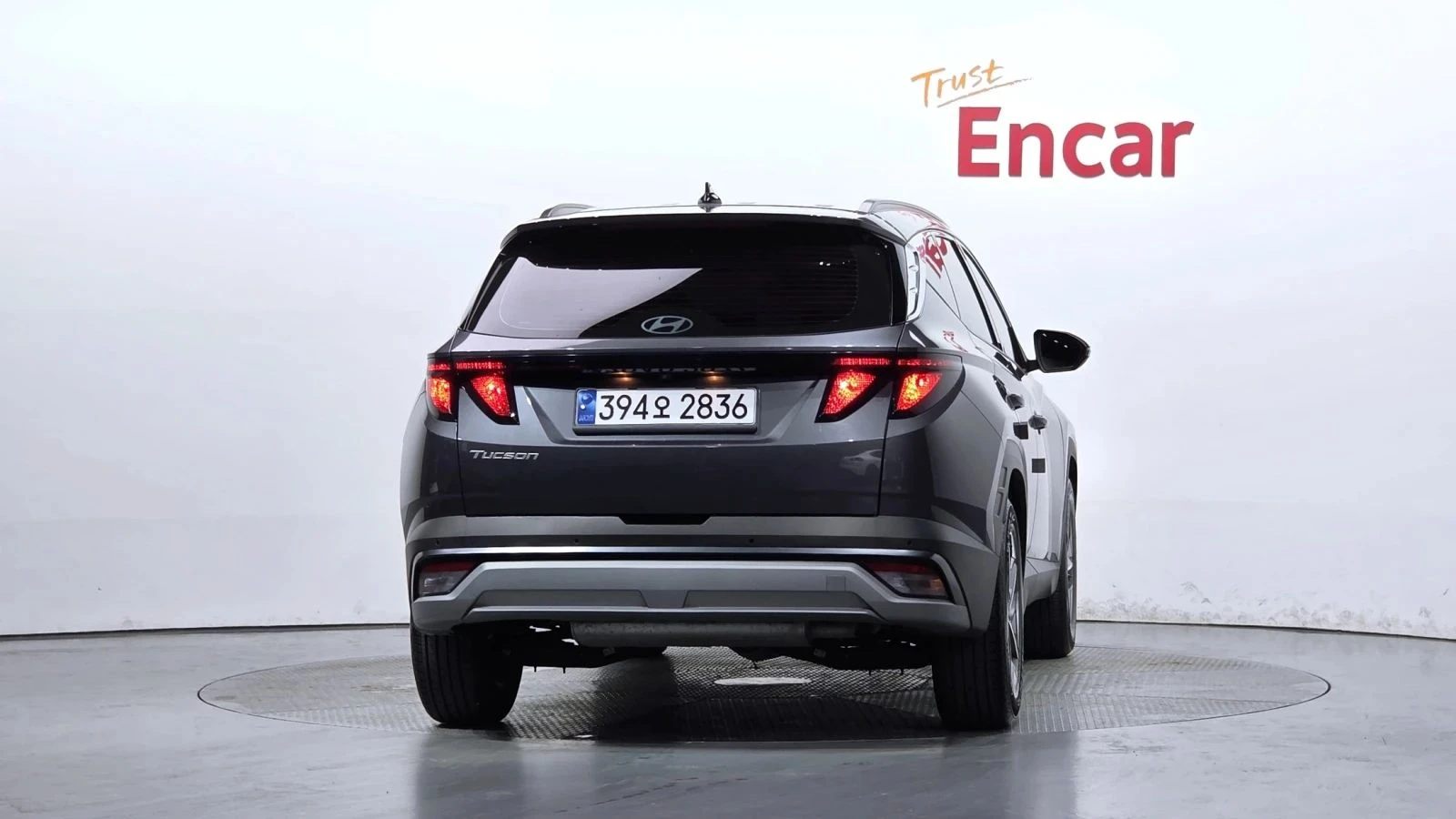 Hyundai Tucson, снимка 4 - Автомобили и джипове - 56688573