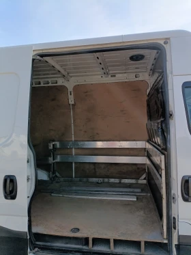 Iveco Daily 35S14 2.3D, снимка 11