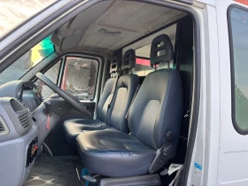 Peugeot Boxer Оборудвана с всичко, снимка 8 - Бусове и автобуси - 53697780