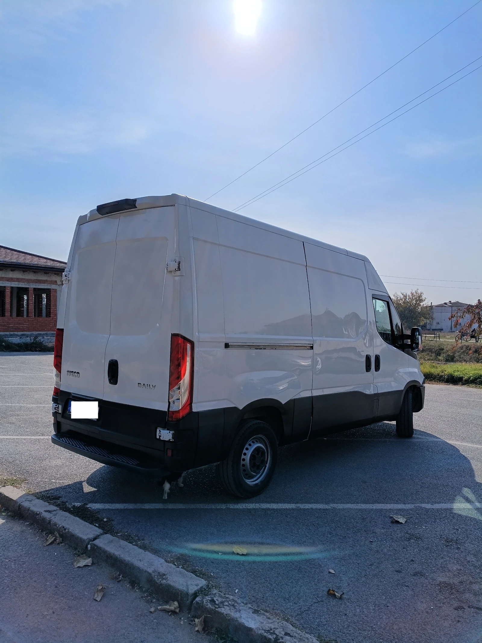 Iveco Daily 35S14 2.3D - изображение 7