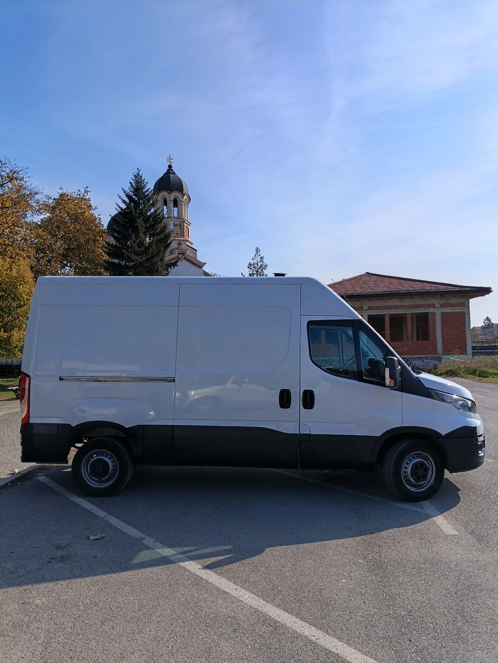 Iveco Daily 35S14 2.3D - изображение 8