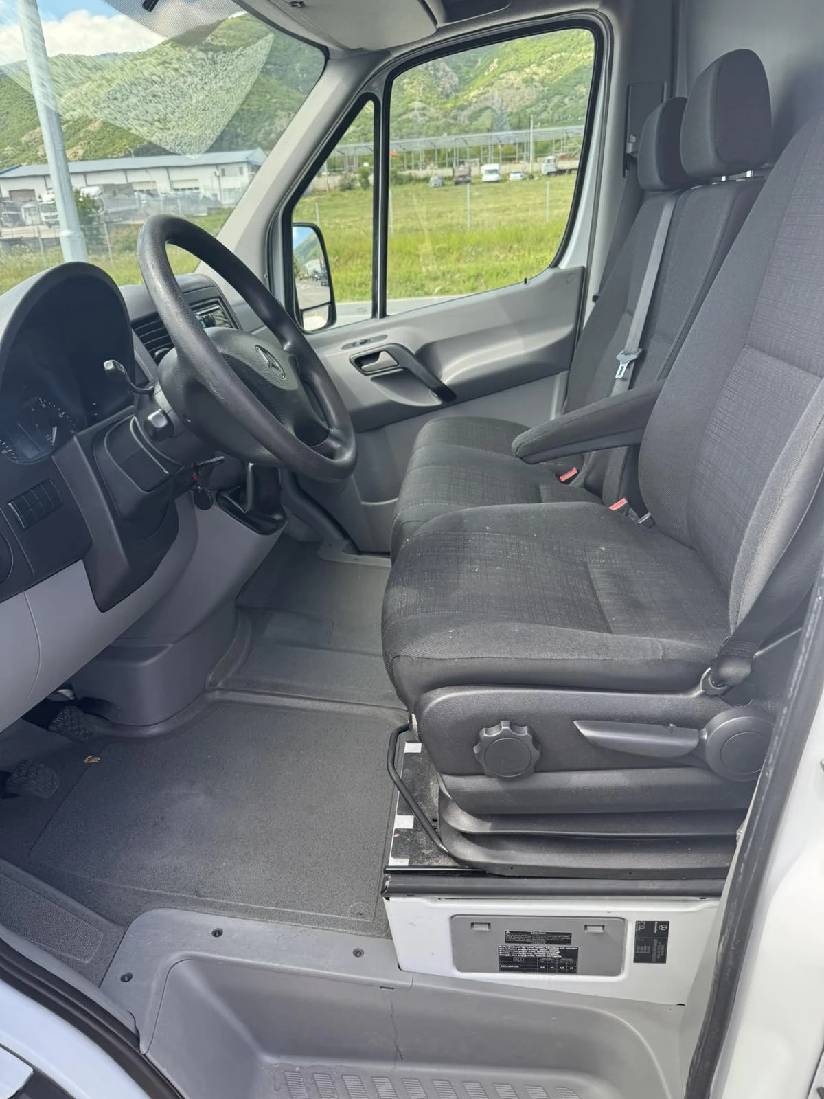 Mercedes-Benz Sprinter 316 CDI/Гаранция/Клима - изображение 9