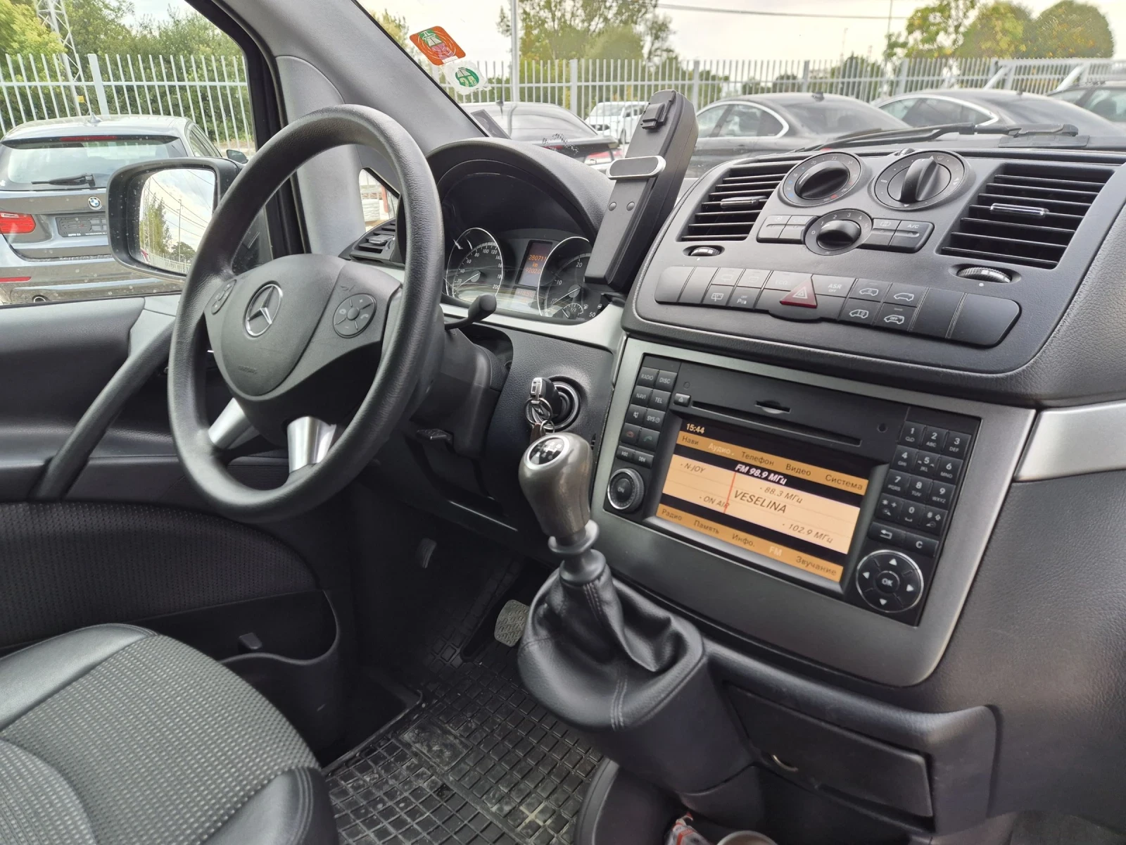 Mercedes-Benz Viano 2.2CDI  - изображение 8