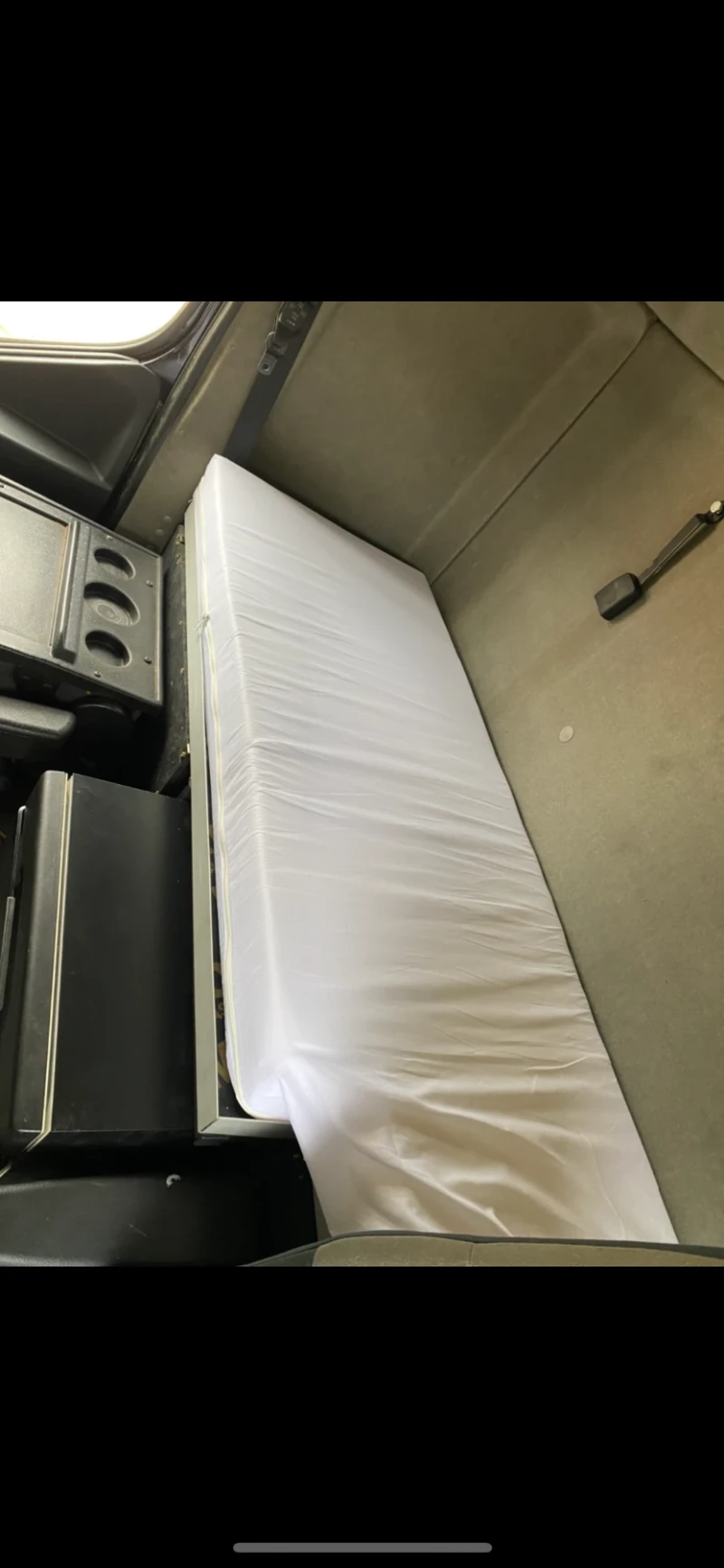 Renault Midlum 220DXI бартер за бус ВИАНО илиТ5, Т6 МУЛТИВАН, снимка 2 - Камиони - 51963814