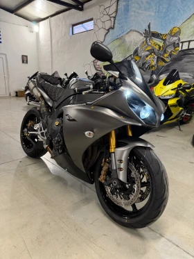 Yamaha YZF-R1 Big Bang, снимка 1