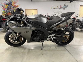 Yamaha YZF-R1 Big Bang, снимка 5