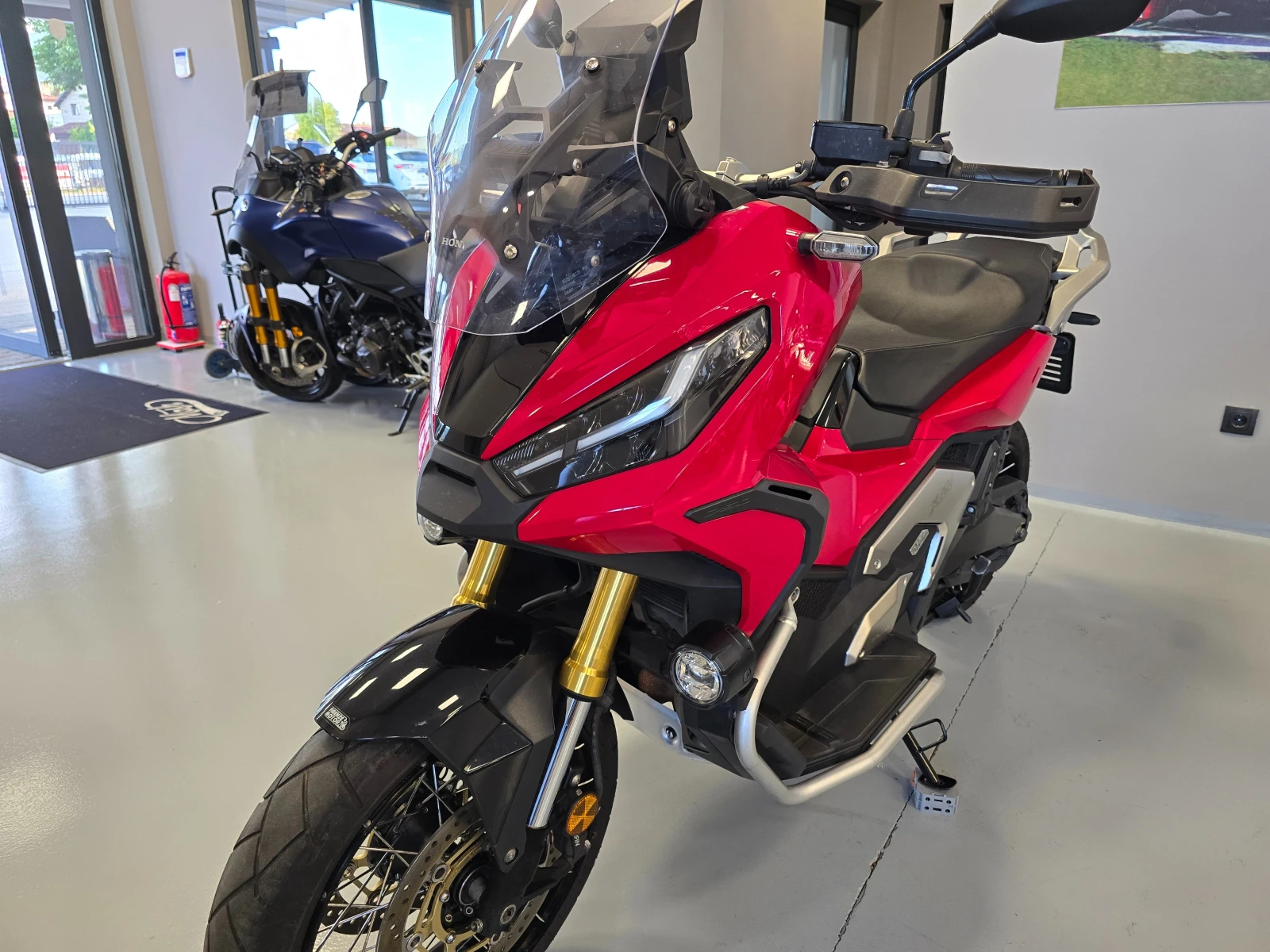 Honda X-ADV 750ie, ABS-TVS, Подгрев, Халогени, Ролбар! - изображение 9