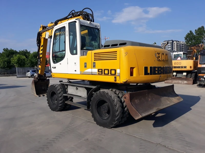 Багер Liebherr A 900 C, снимка 7 - Индустриална техника - 41484888