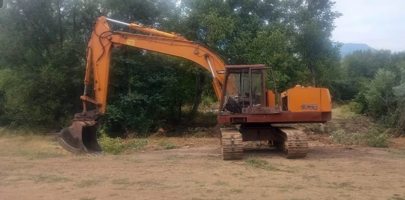 Багер Case 1088, снимка 4 - Индустриална техника - 52505831