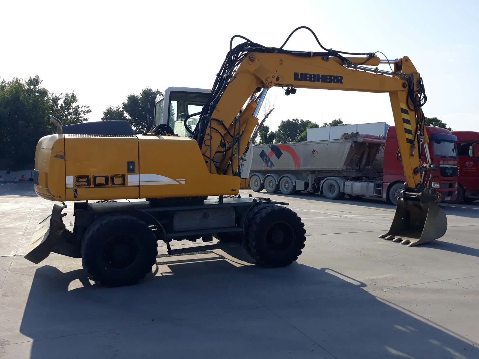  Liebherr A 900 C | Mobile.bg   11