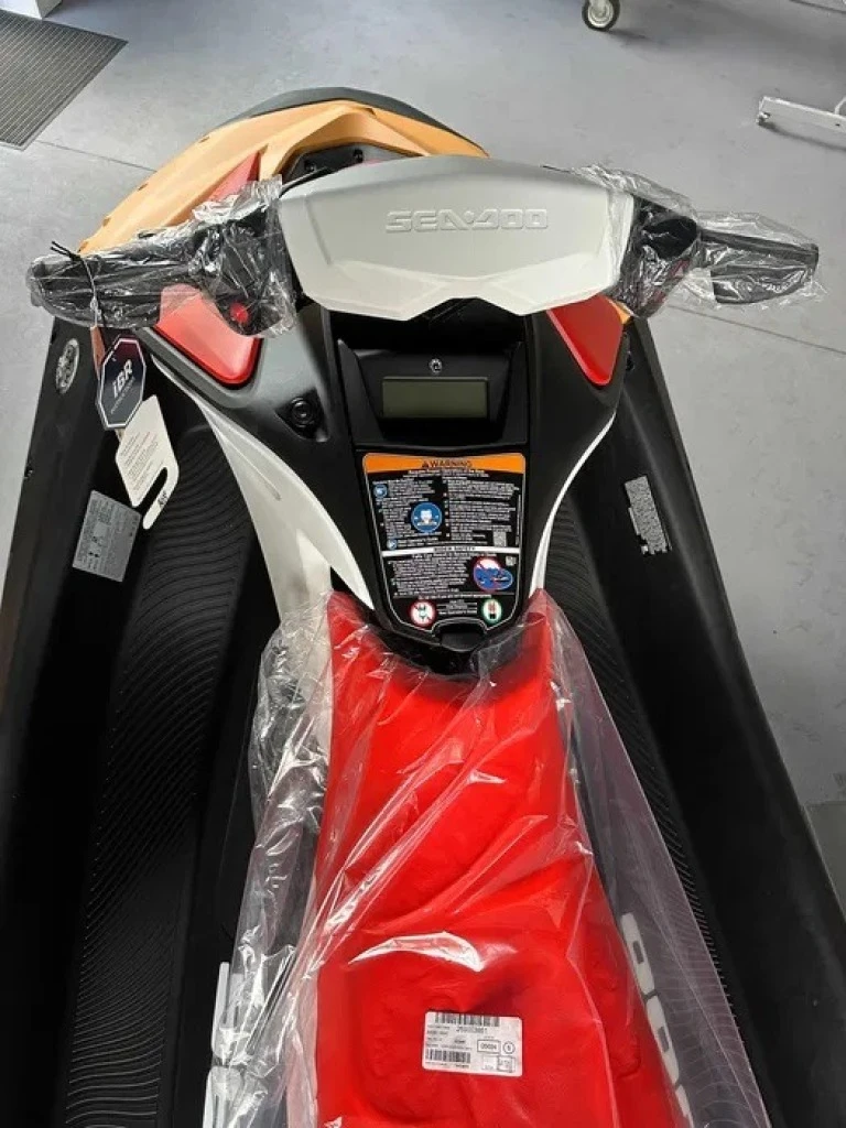 Джет Bombardier Sea Doo Spark  2-up Rotax  900 ACE  Spot Button - изображение 3