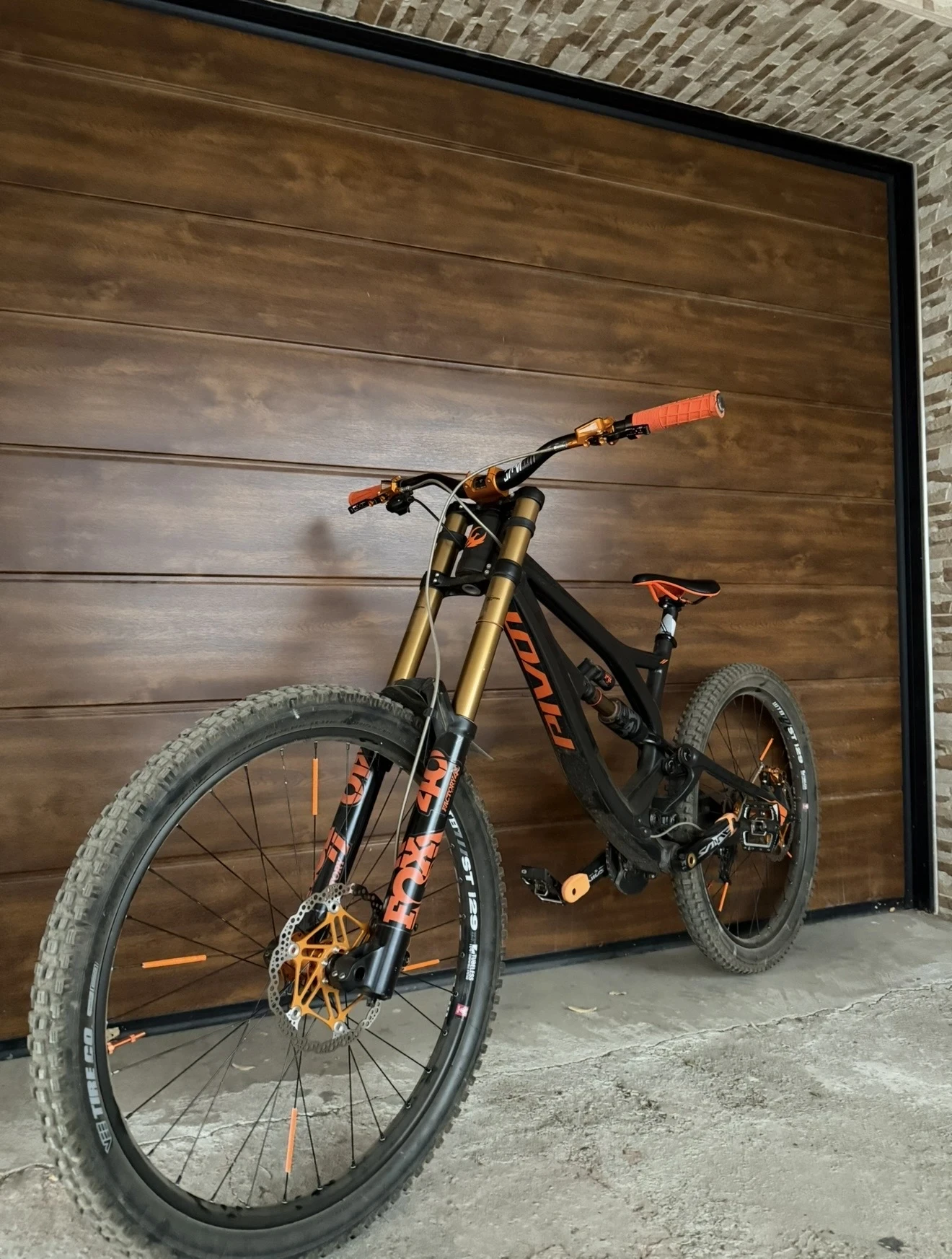  Pivot Phoenix | Mobile.bg   4