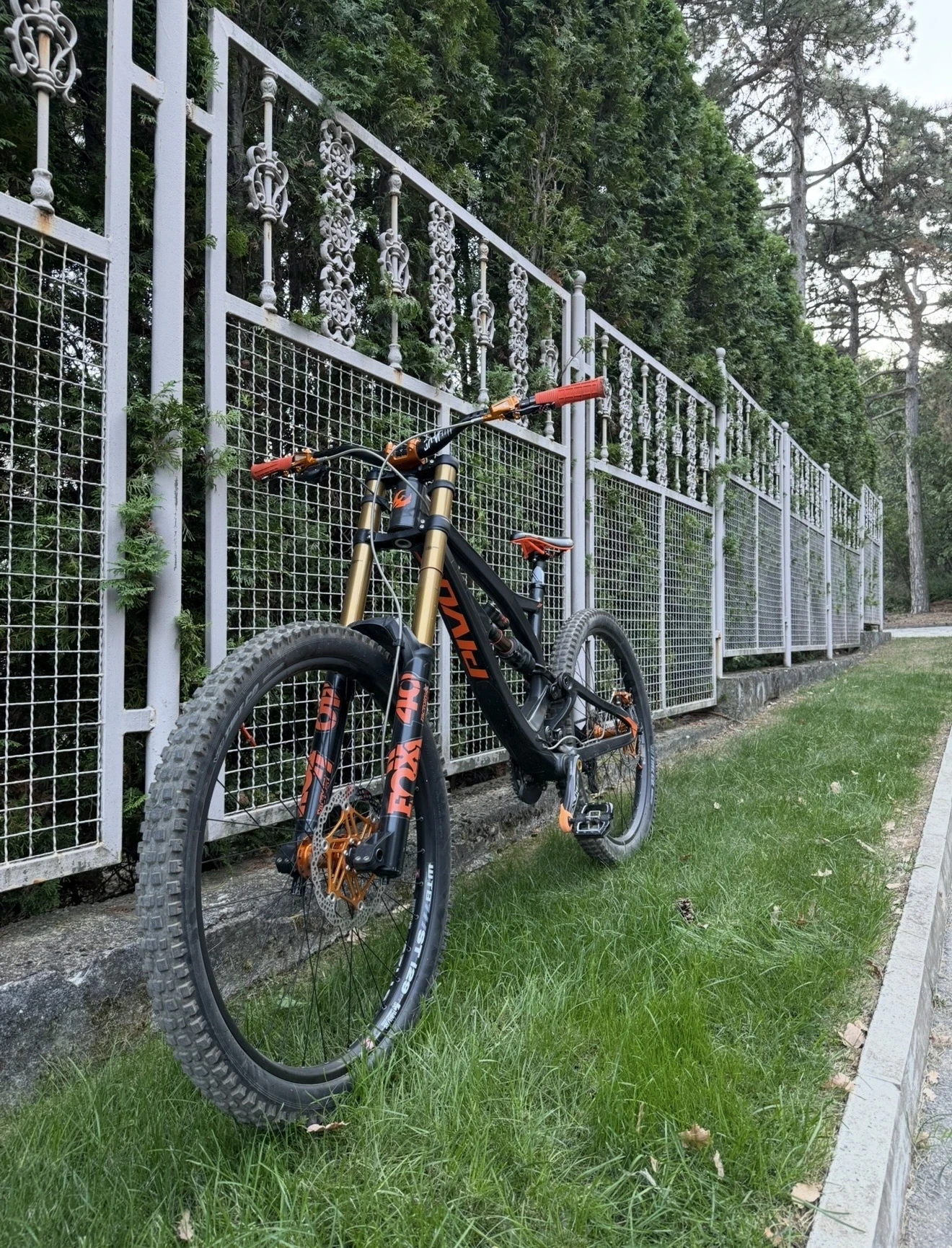  Pivot Phoenix | Mobile.bg   15