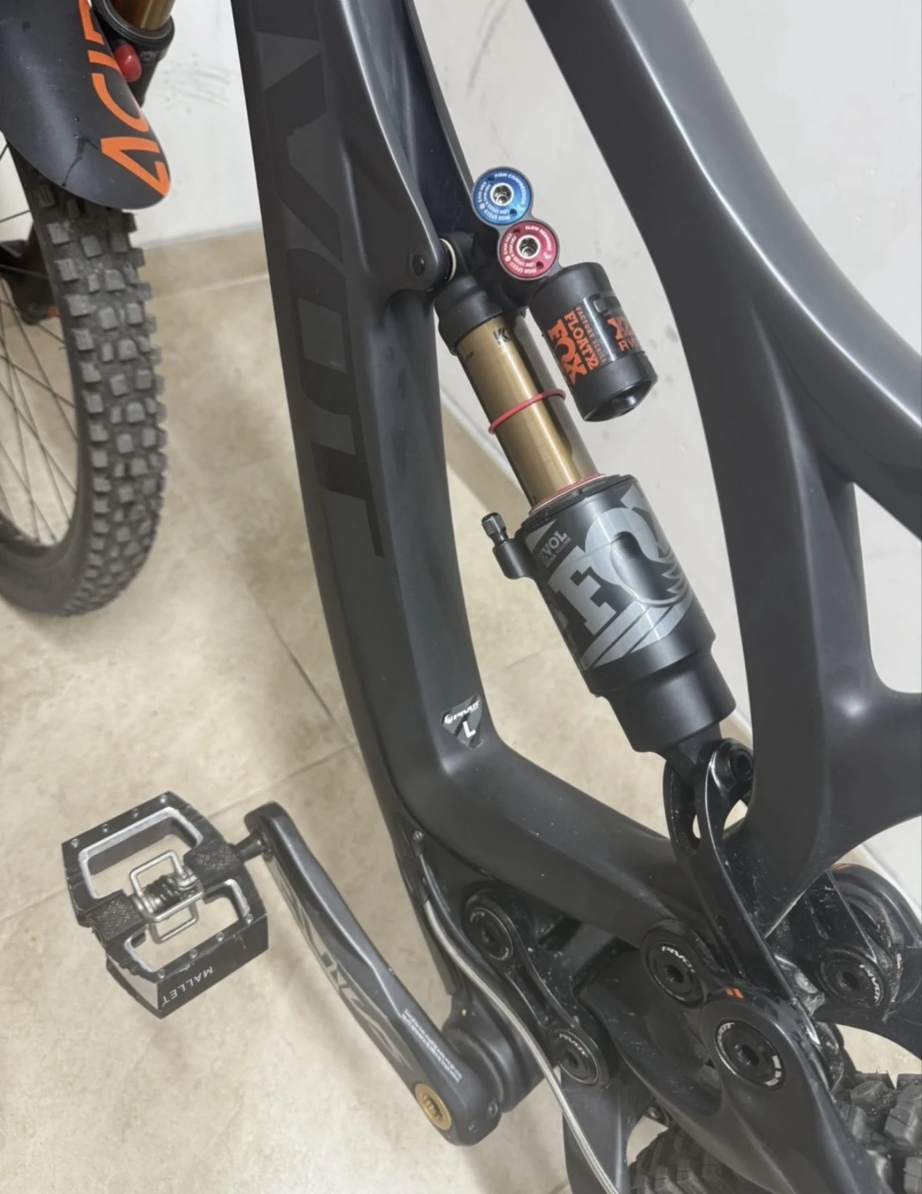  Pivot Phoenix | Mobile.bg   11