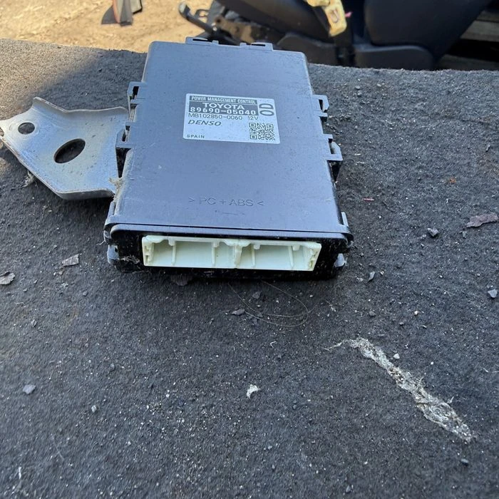 Модул за управление на захранването за Toyota Avensis 89690-05040