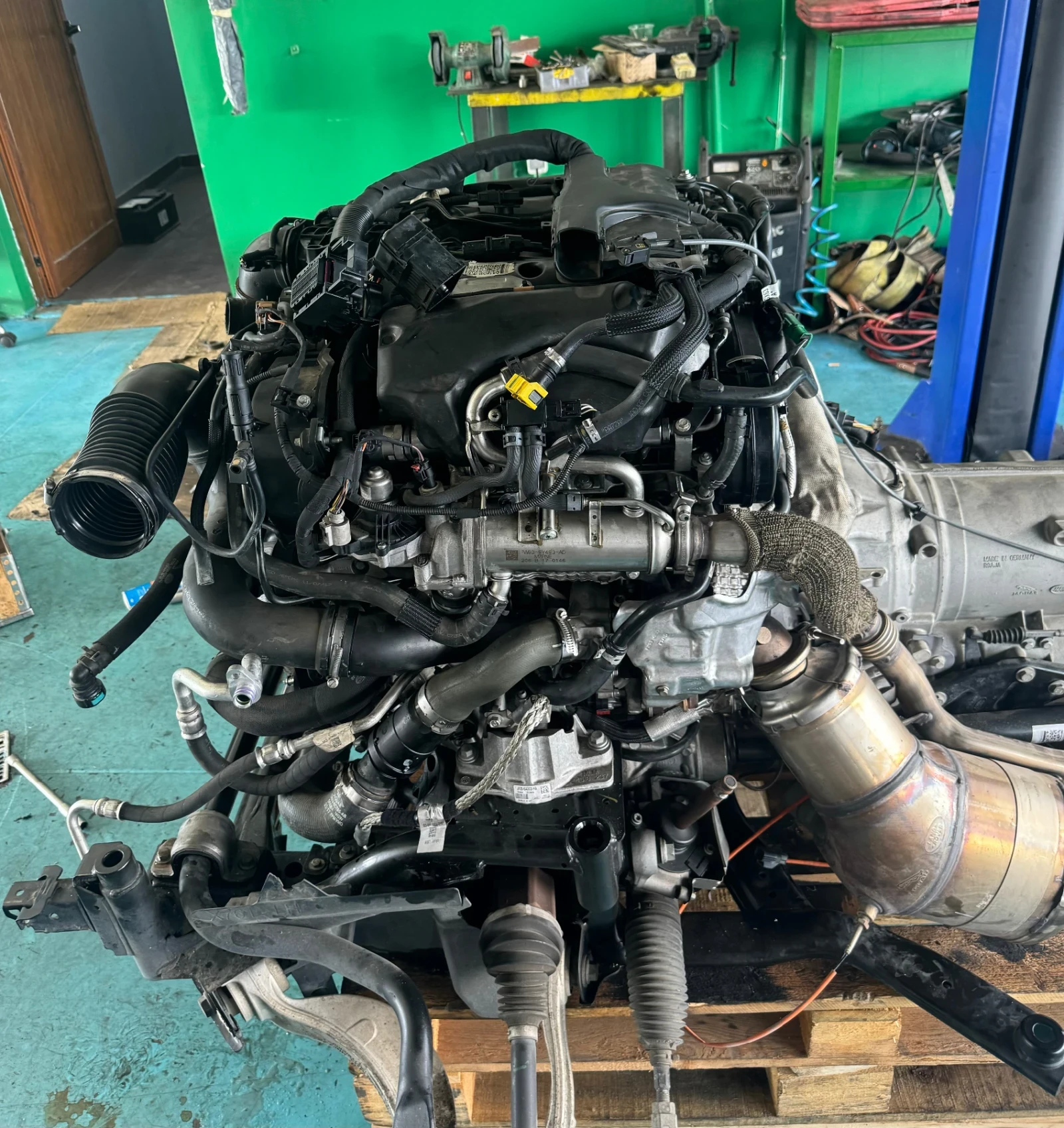    VELAR 3. 0  2. 0   2  ! | Mobile.bg   4