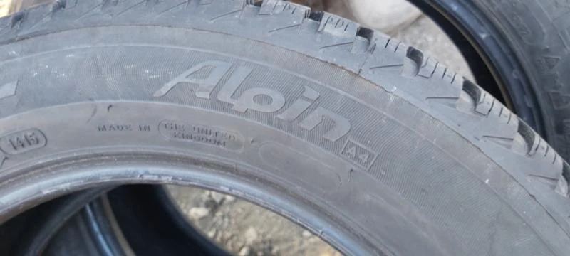 Гуми Зимни 185/60R15, снимка 6 - Гуми и джанти - 31148289