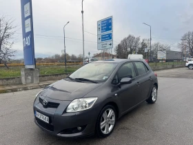 Toyota Auris 2.0D4D, снимка 1