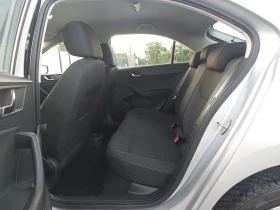 Skoda Rapid 1.4 TSI АВТОМАТИК , снимка 9