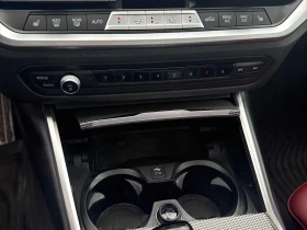 BMW 330 i xDrive/ПОДГРЕВИ/ШИБИДАХ, снимка 10