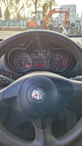 Alfa Romeo 147 1.6 Twin Spark 104к.с., снимка 10