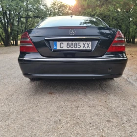 Mercedes-Benz E 220, снимка 3